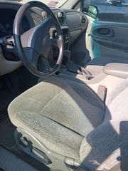 2003 Chevrolet TrailBlazer LS - Interior Front Seat Image